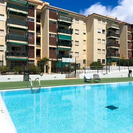 3 Bedrooms, 2 Bathrooms, Sea View, Pool, Tennis Court *