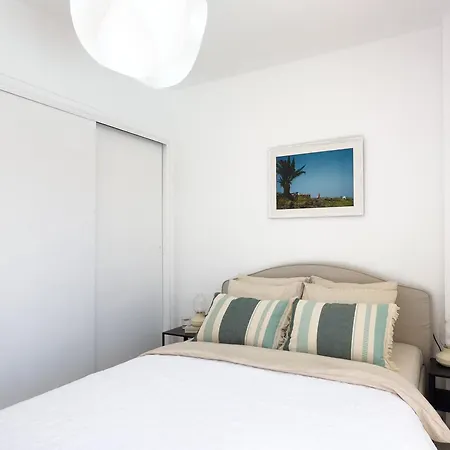 Apartment 3 Bedrooms, 2 Bathrooms, Sea View, Pool, Tennis Court