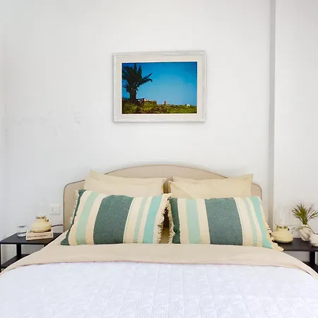3 Bedrooms, 2 Bathrooms, Sea View, Pool, Tennis Court Διαμέρισμα